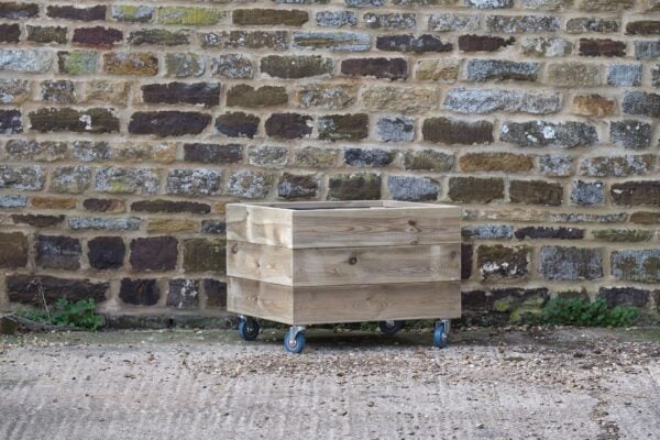 High Square Planter on Wheels – Smooth Decking - Image 5