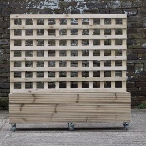 High Rectangular Planter on Wheels with Trellis – Ribbed Budget Decking..