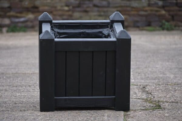 Versailles Wooden Planter with Tapered Posts - Image 4