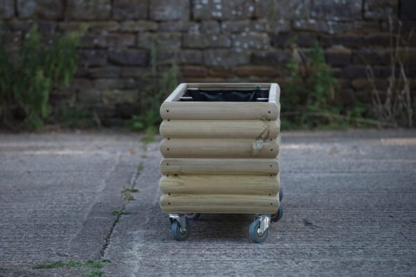 Rectangular High Charnwood Planter on Wheels - Image 5