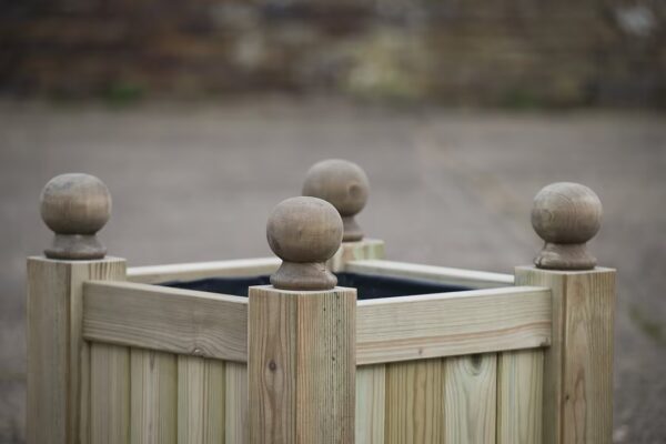 Versailles Wooden Planter with Finial Posts - Image 2