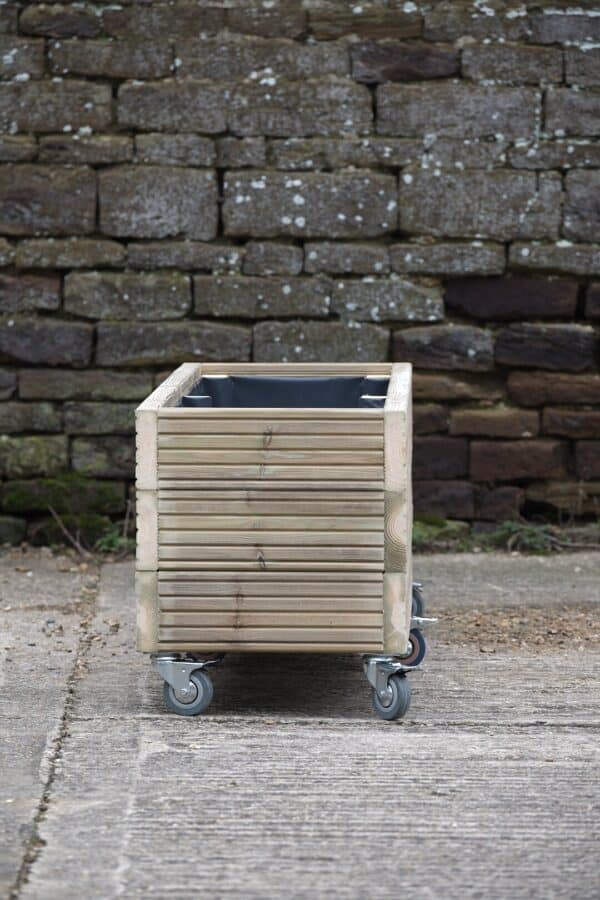 High Rectangular Planter on Wheels with Trellis – Ribbed Budget Decking.. - Image 3