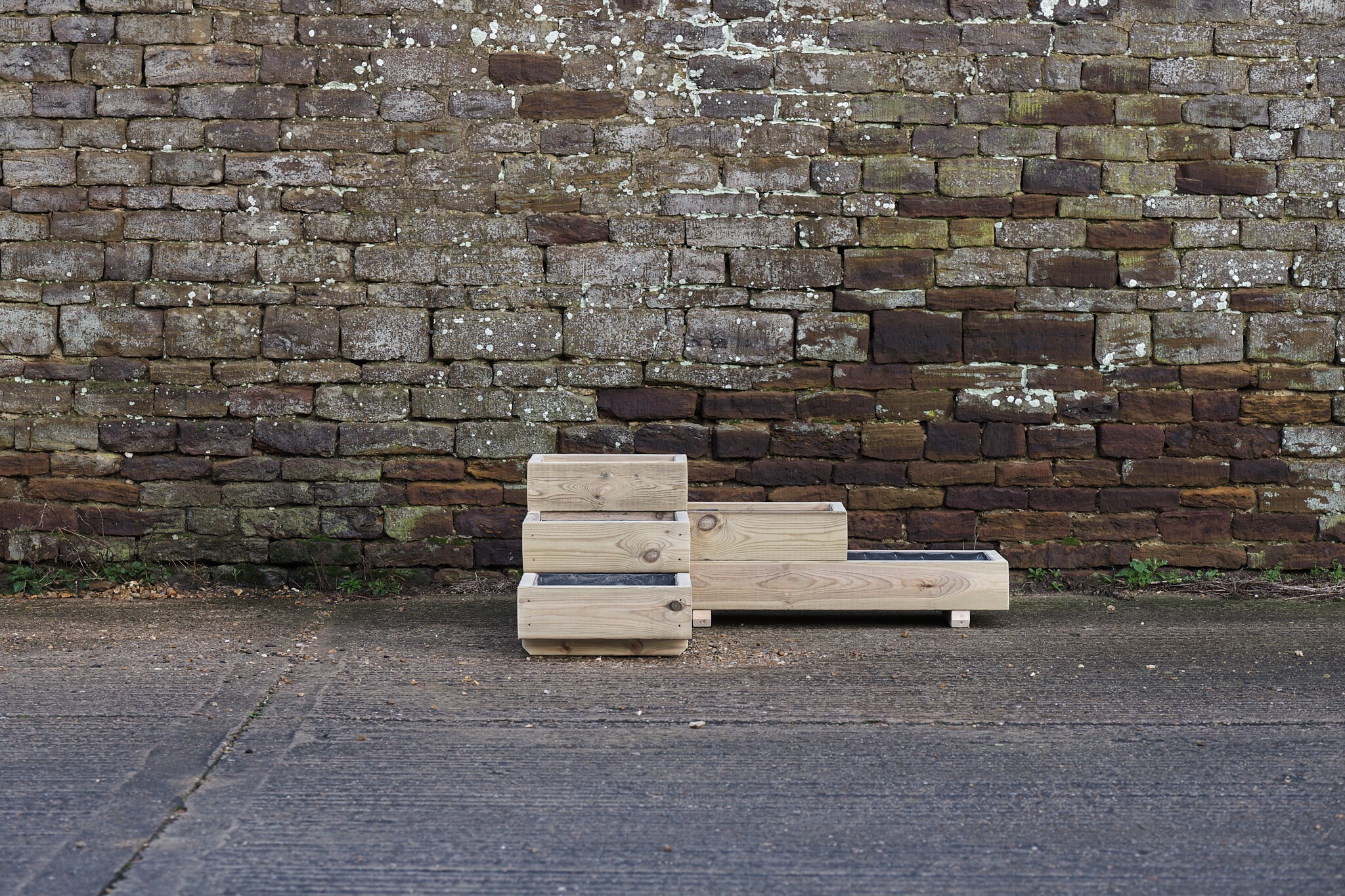 3 Tiered L Shaped Smooth Decking Planter without Front Cell