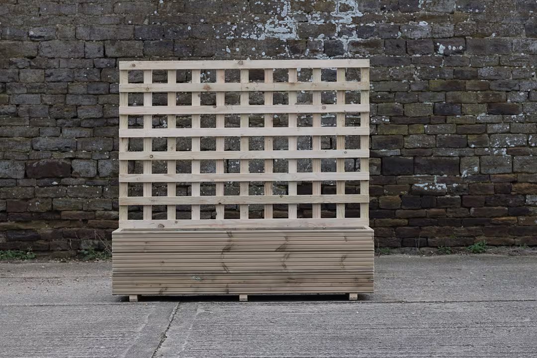 Rectangular 3 Row Decking Planter With Trellis