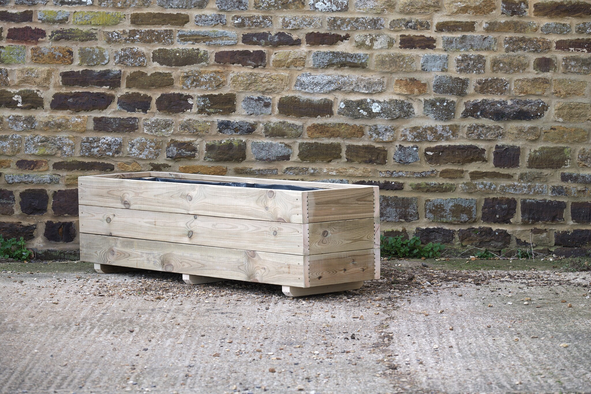 Rectangular 3 Row Smooth Budget Decking Planter with Trellis