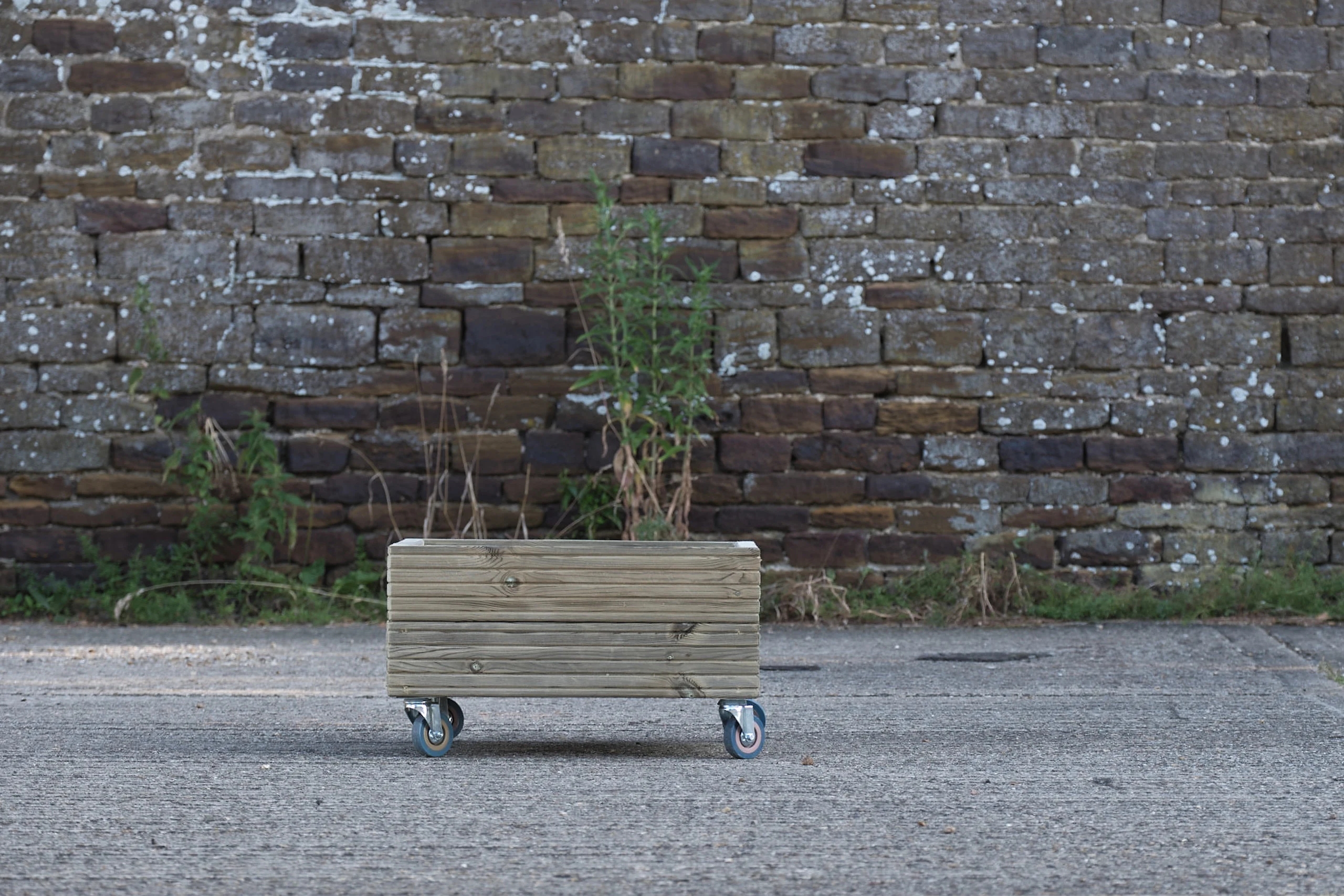 Square 2 Row Decking Planter On Wheels