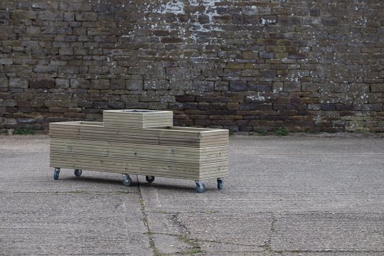 High Celled Planter on Wheels – Ribbed Decking - Image 2