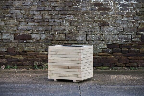 Square Block Style Planter With Trellis - Image 5