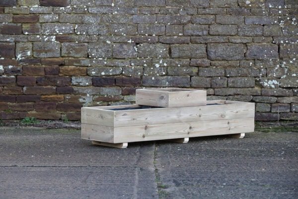 Low Celled Rectangular Planter on Feet – Smooth Decking