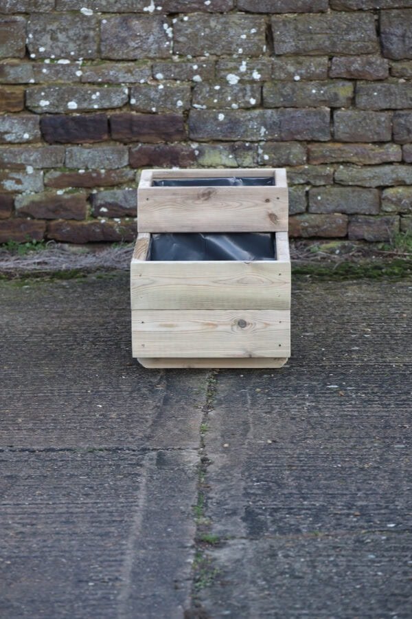 Low Celled Rectangular Planter on Feet – Smooth Decking - Image 5