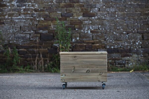 High Square Planter With Capping and Wheels - Image 4
