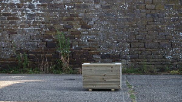 High Square Planter with Capping – Ribbed Decking - Image 4