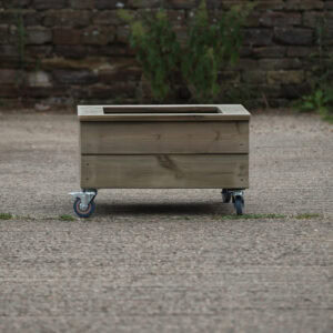 Low Smooth Square Planter With Capping and Wheels