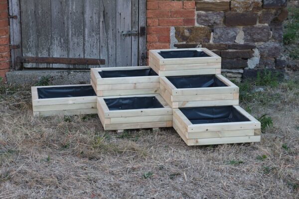 L-Shaped Corner Planter with Front Cell – Block Style