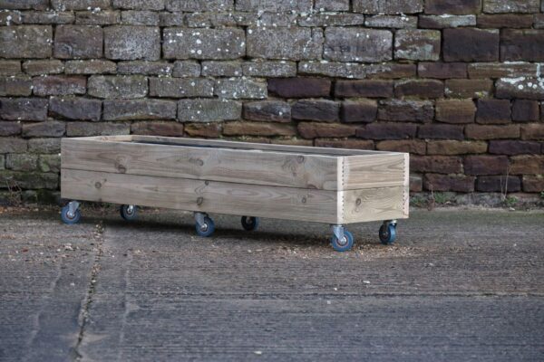 Low Rectangular Planter on Wheels with 100cm tall trellis – Smooth Budget Decking - Image 3